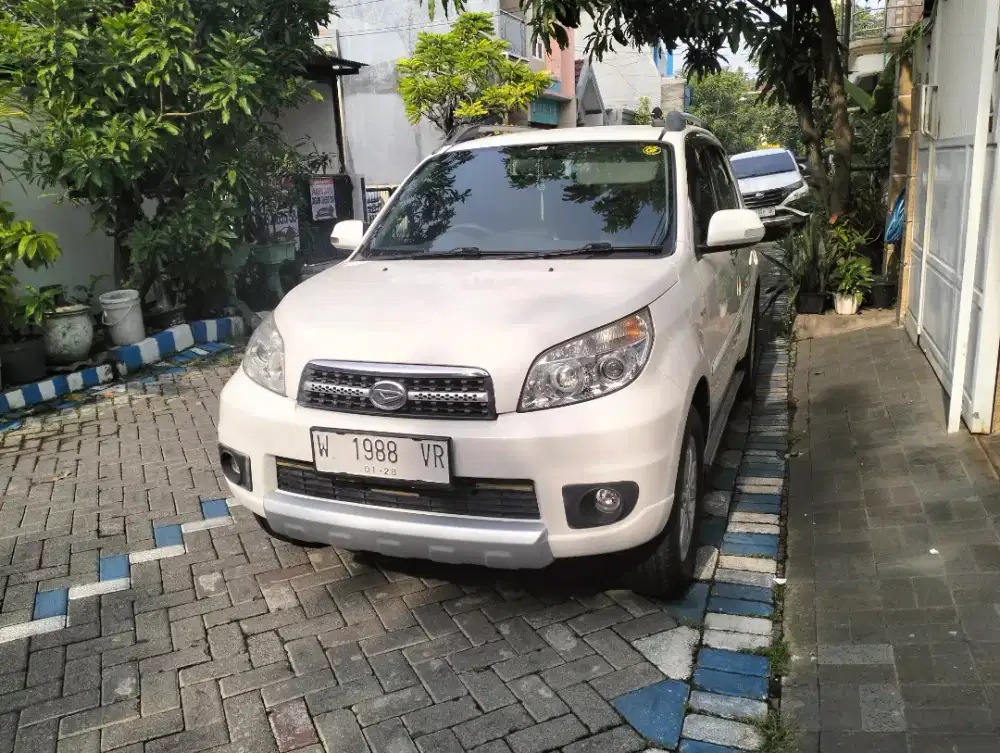 Daihatsu Terios TX Manual 2013