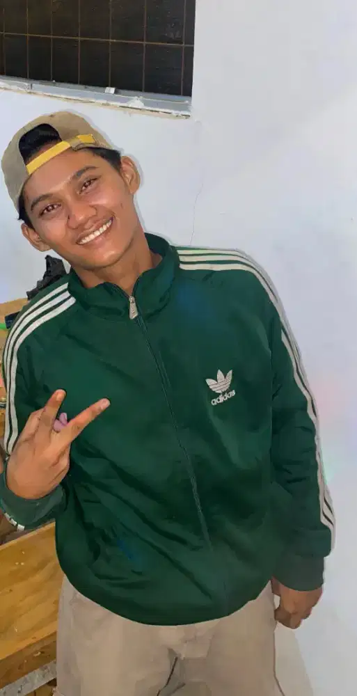 Mencari pekerjaan pake ktp