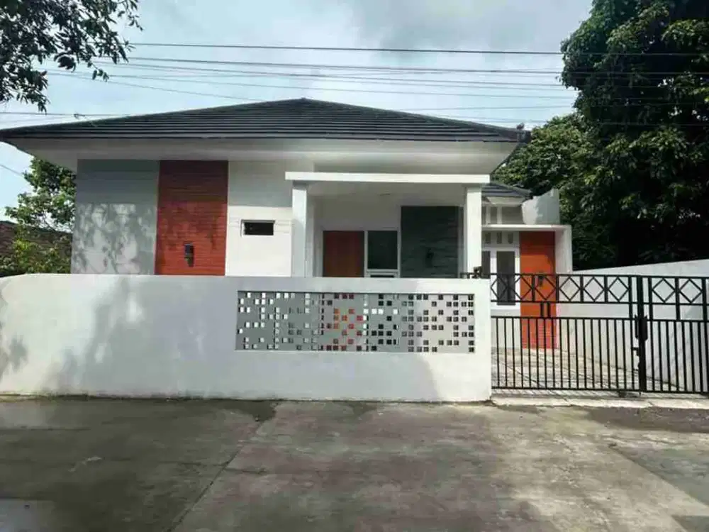Di jual rumah Tirtomartani Kalasan