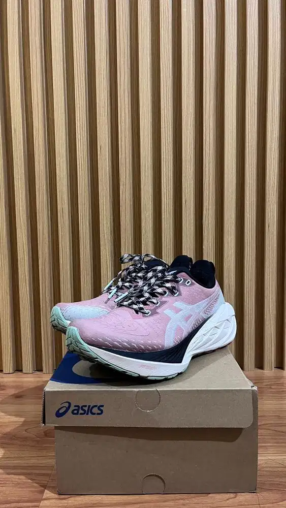 Asics NovaBlast 4 Rose Rouge Original