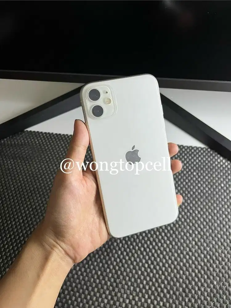 iPhone 11 128 BEA CUKAI bisa kredit cod malang