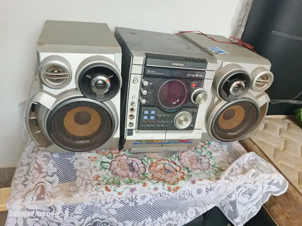 Audio jadul merk samsung