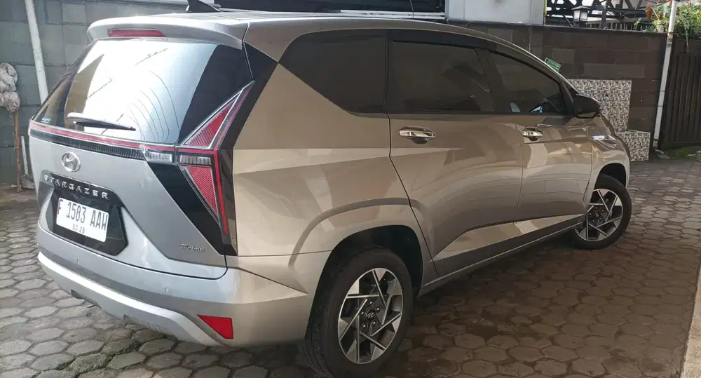 Hyundai Stargazer 2023 Bensin