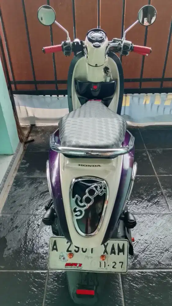 Scoopy karbu standar