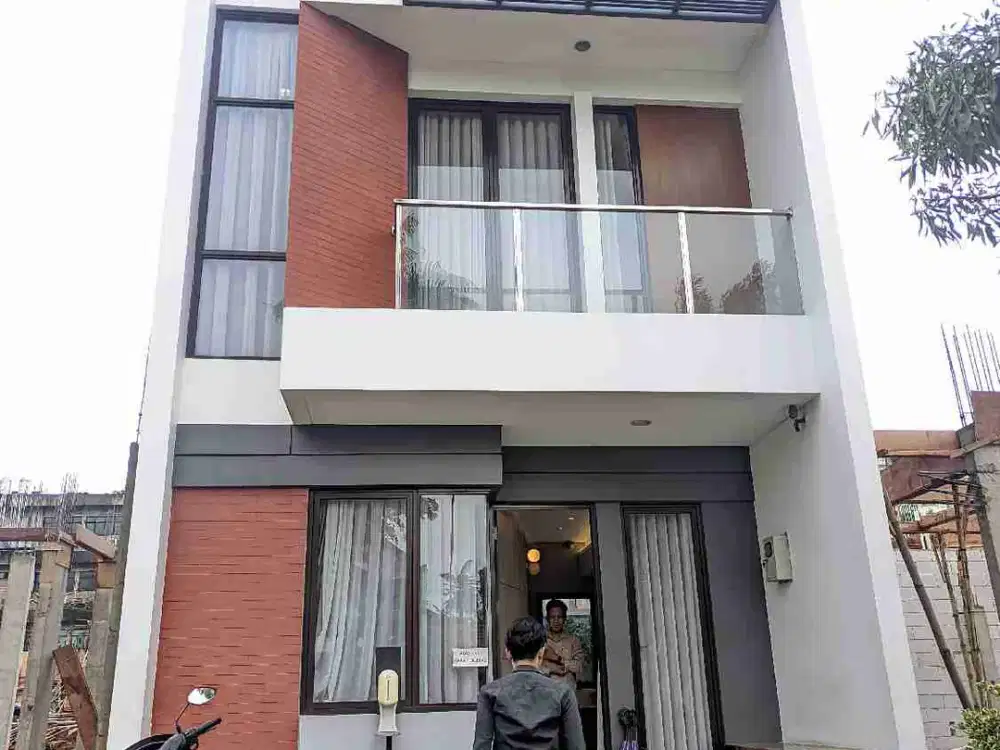 Di Jual Rumah Super Srategis