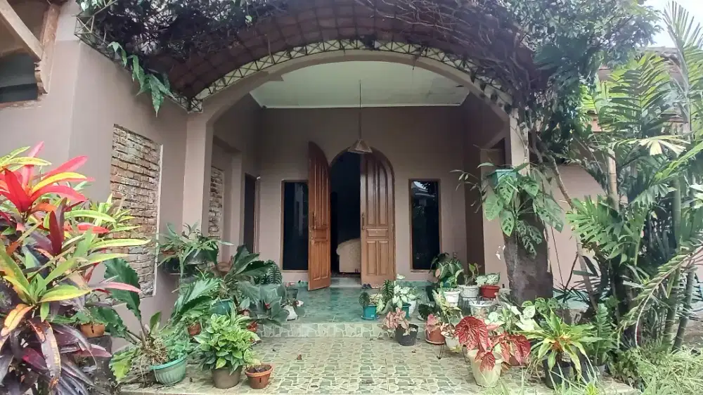 Rumah Siap Huni Lokasi Strategis Bangunan Kokoh