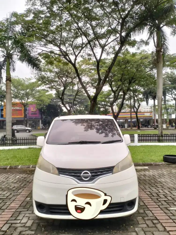 Nissan Evalia 2012 Bensin