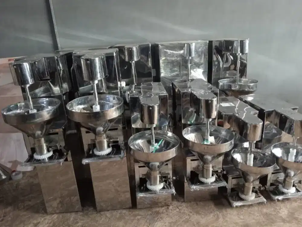 Mesin Cetak Bakso 250–300 Butir/menit – T70 Stainless