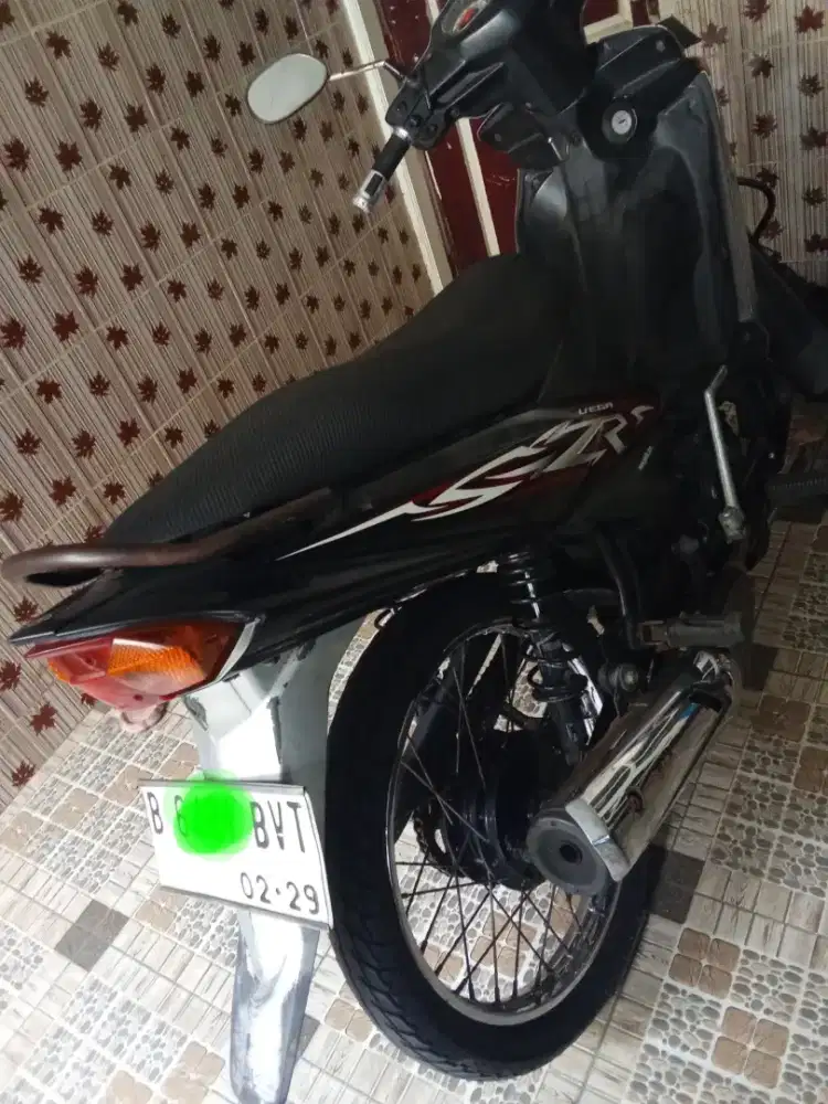 Dijual cepat Vega ZR 2009