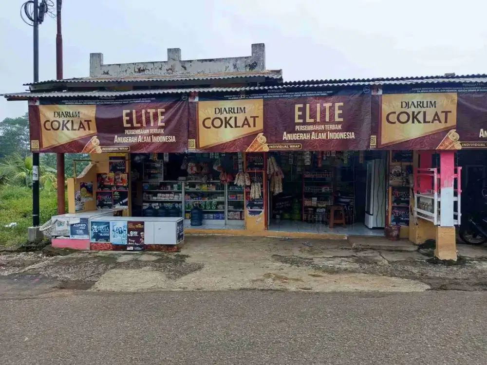 dijual rumah toko pinggir jalan strategis