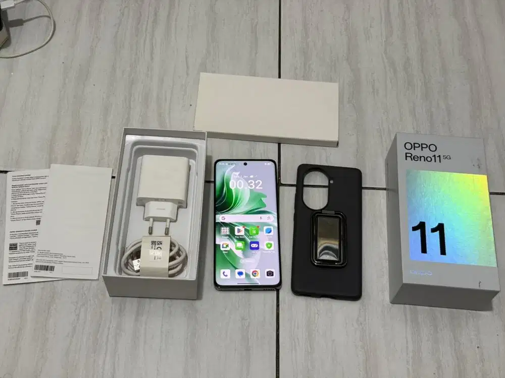 Oppo reno 11 5G 8/256gb mulus 1000% seperti baru fullset like new