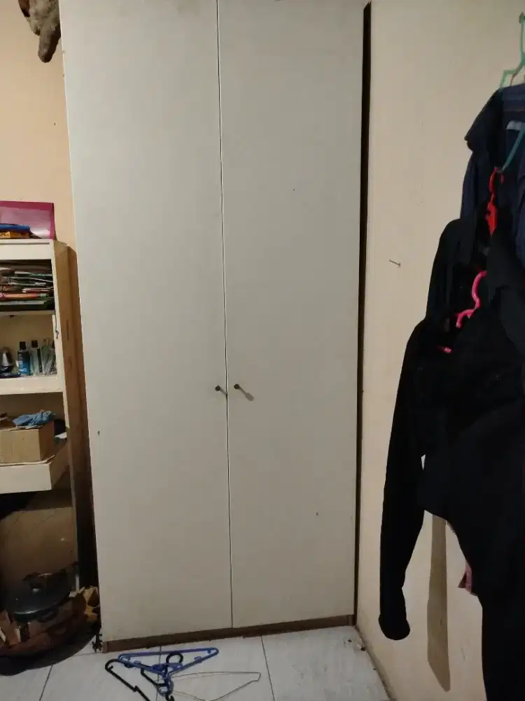 Lemari pakaian IKEA seri KOMPLEMENT