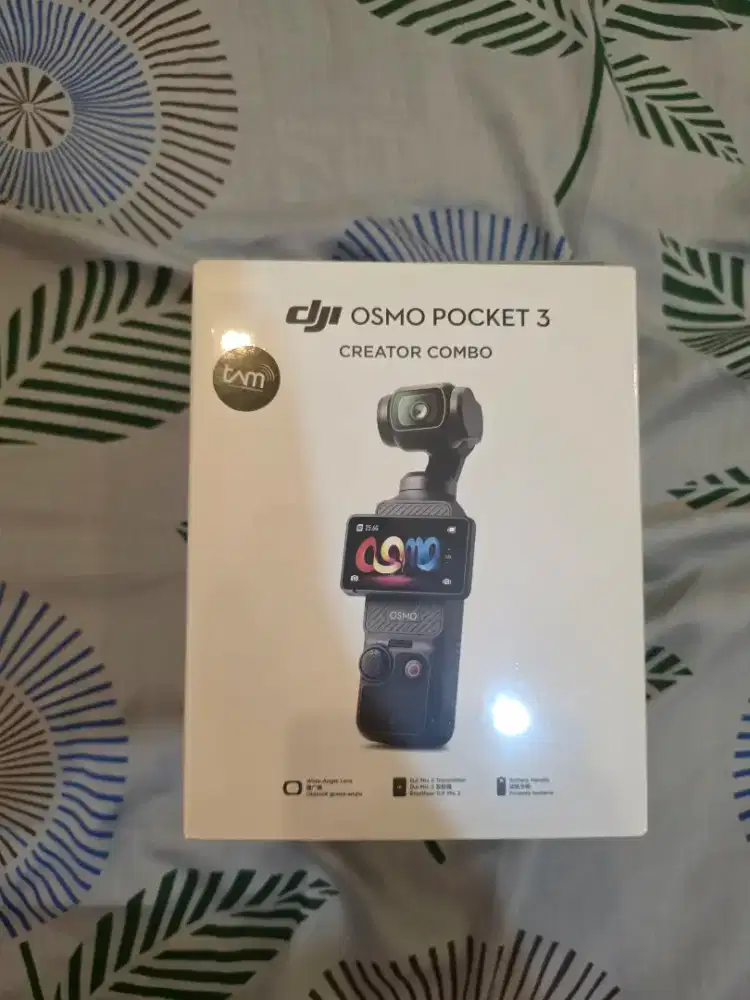 BNIB DJI Osmo Pocket 3 Creator Combo