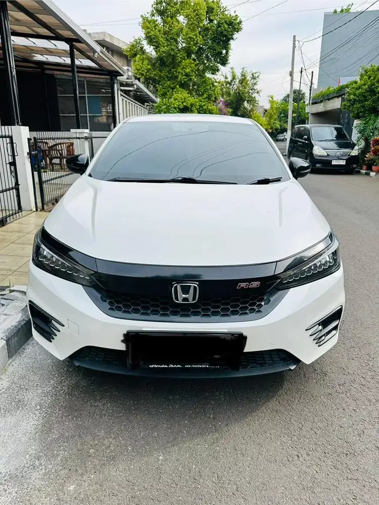 Honda City Hatchback 1.5 RS CVT Tahun 2022 Matic Warna Putih