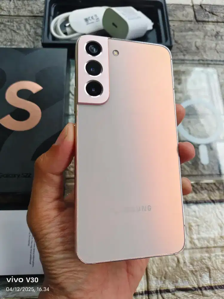 Samsung S22 Reguler (Ram 8/256)