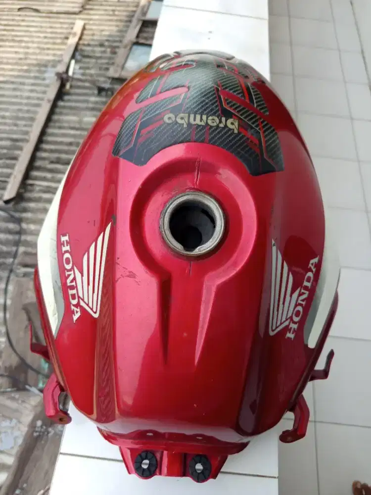Tangki motor original cb 150r old