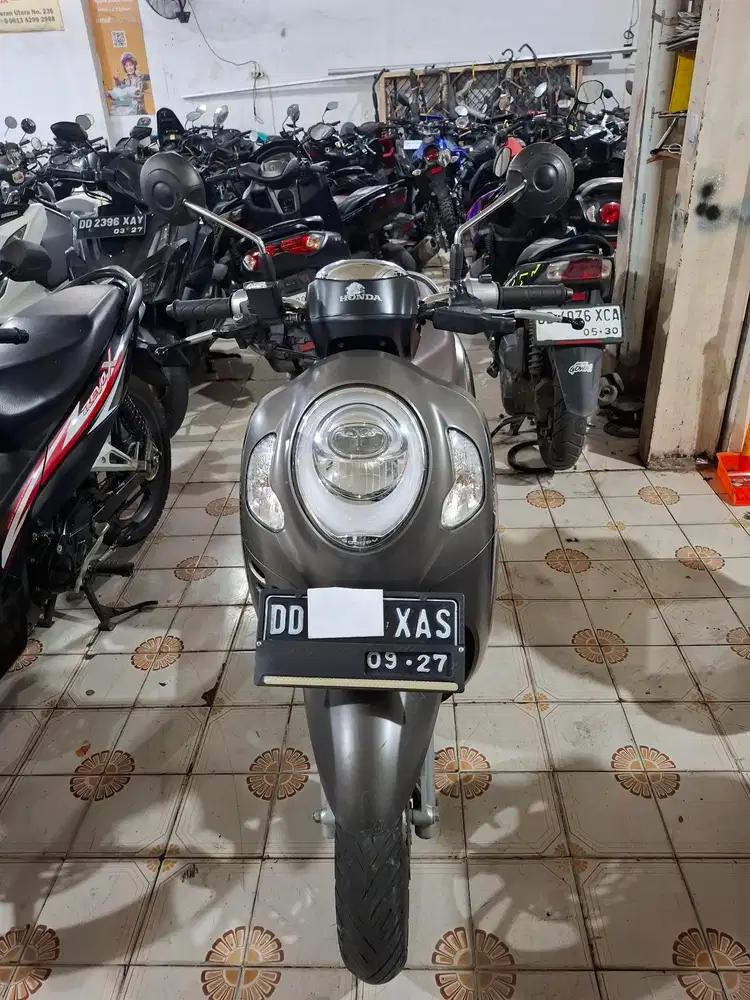 Honda Scoopy 110cc 2022 cokelat