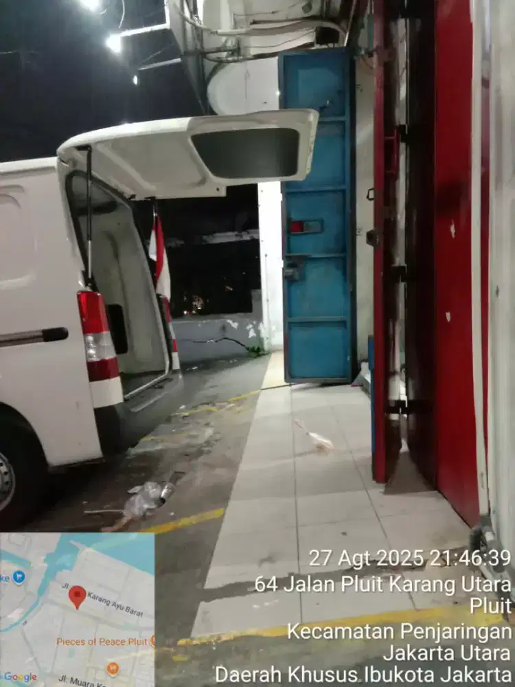 Saya mencari pekerjaan sebagai driver