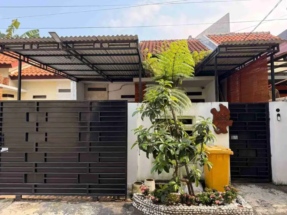 Luas 120 meter Lokasi Strategis Rumah Depok Dijual Murah Harga NEGO