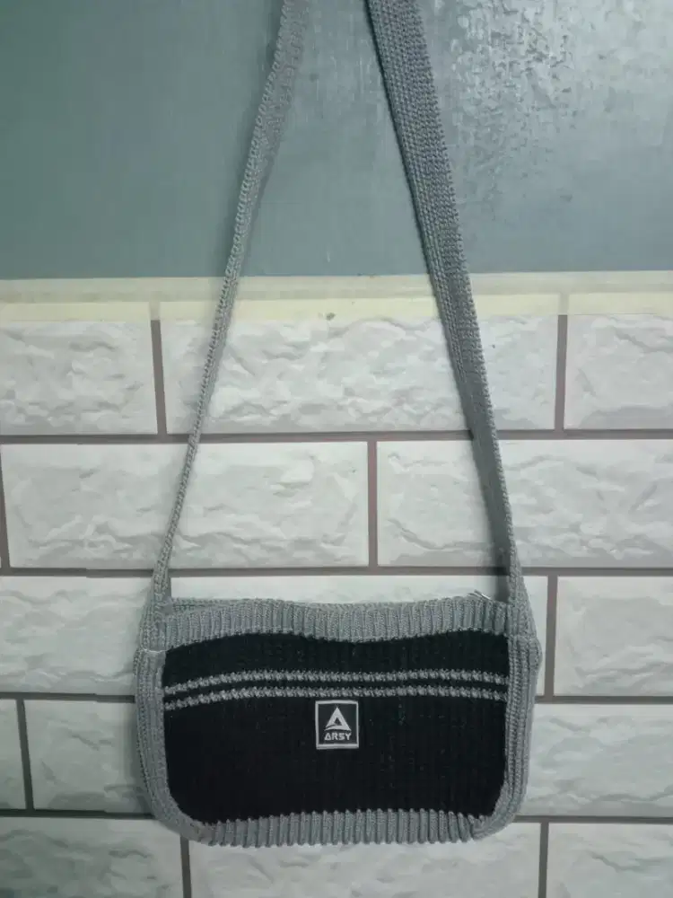 tas selempang wanita