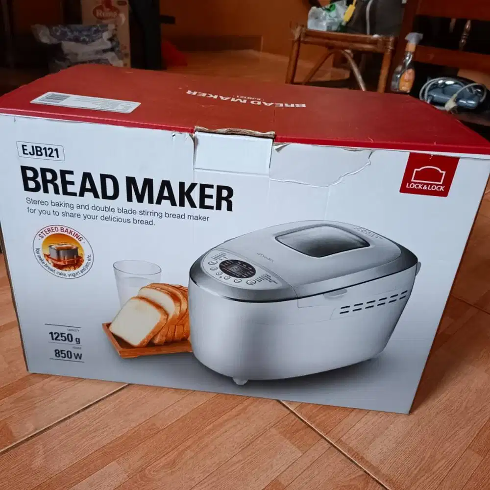 Dijual BREAD MAKER Tipe EJB121 ukuran 1250 g dan 850 Watt warna Putih