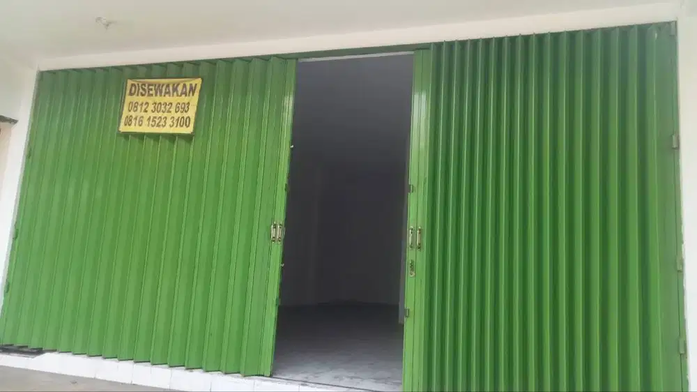 Disewakan toko ruko pusat kota mojokerto ramai