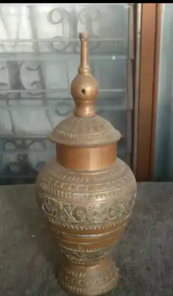 Guci ukir tembaga thailand - vintage