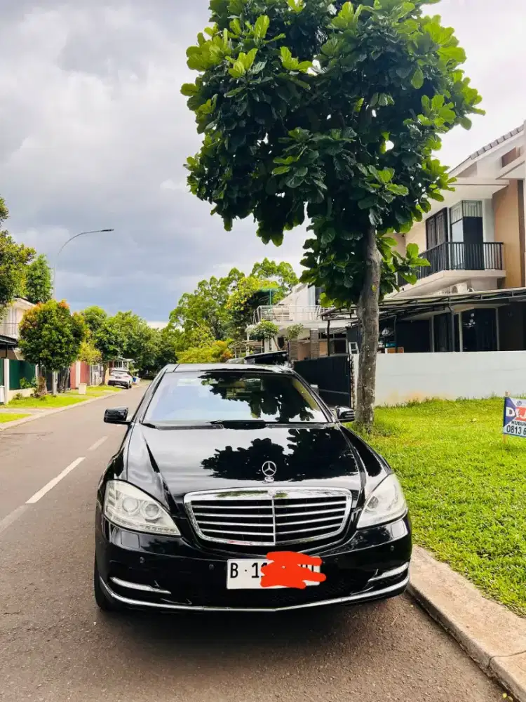 Jual Murah Mercy S 500 tipe Facelift W221 Mesin V8 Tipe Tertinggi