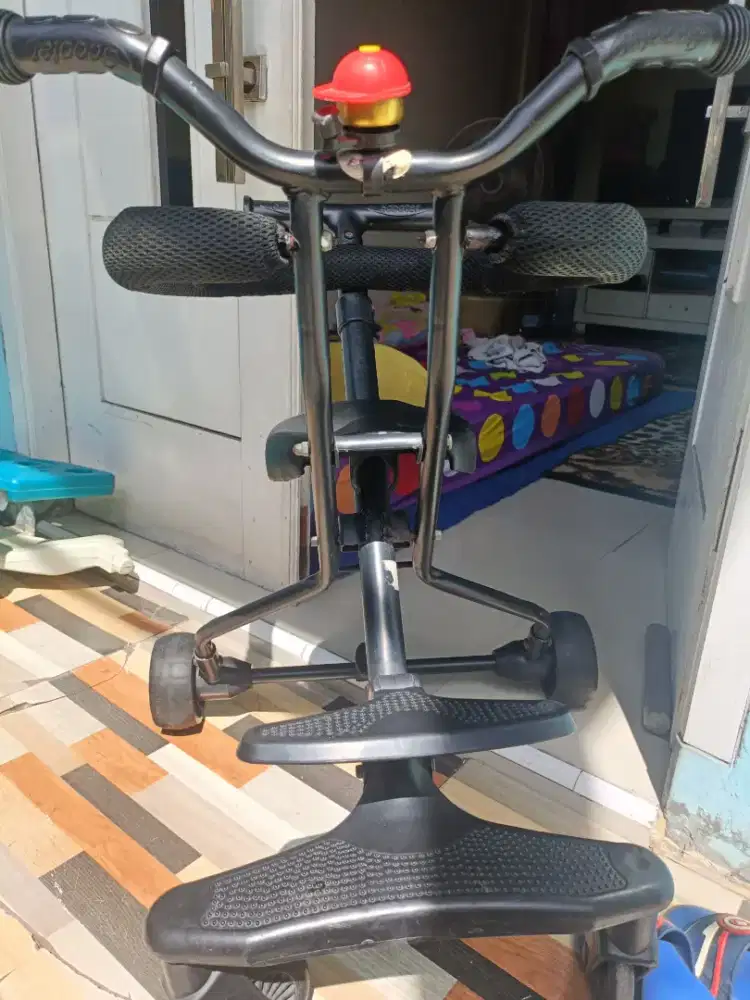 Dijual stroler anak kondisi bekas tapi barang masih ok...
