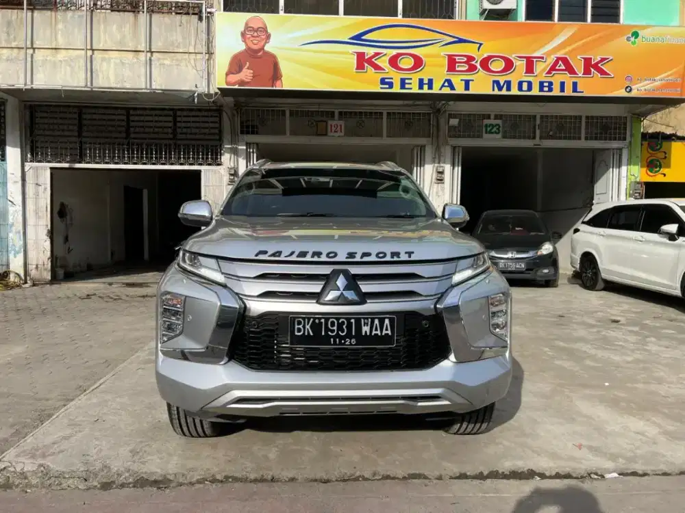 mitsubishi pajero sport dakar 2021