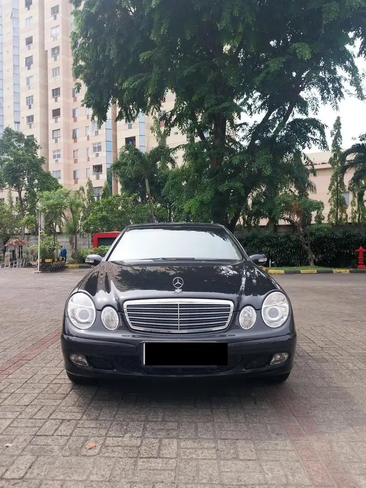 Mercy E200 2003 Clasic Siap pakai murah