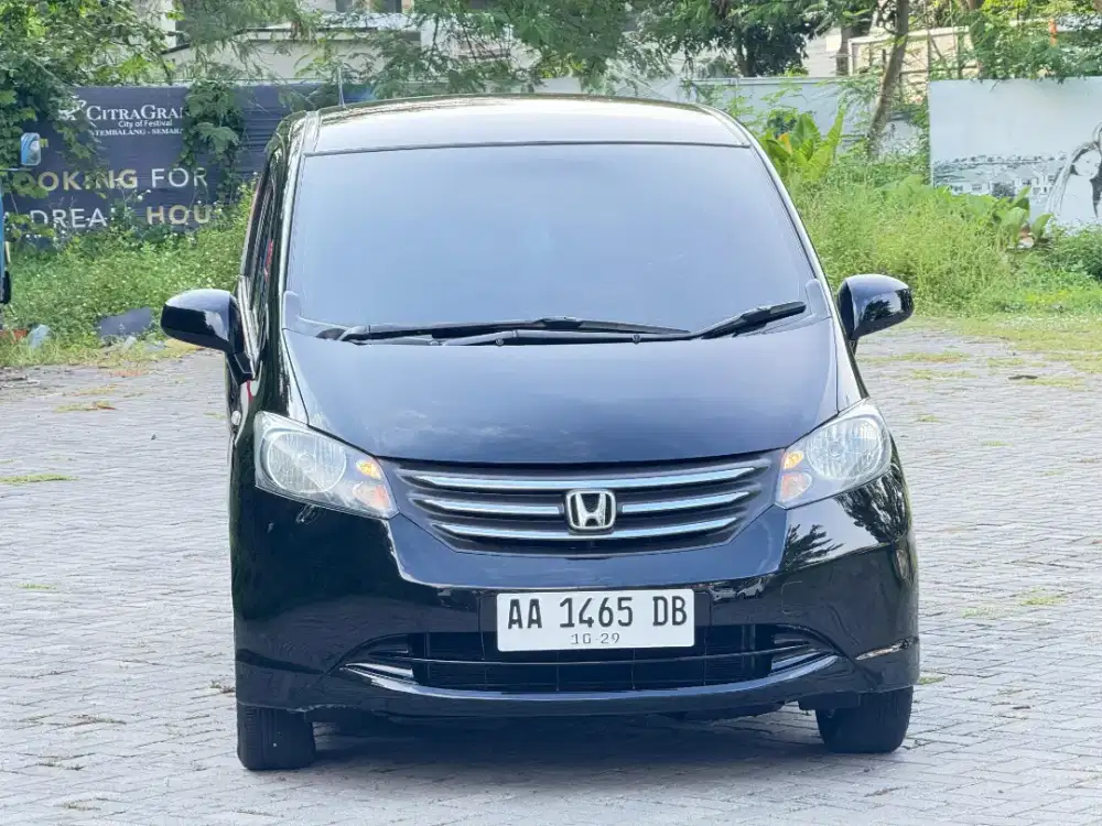 HONDA FREED 1.5 E PSD 2009 MATIC