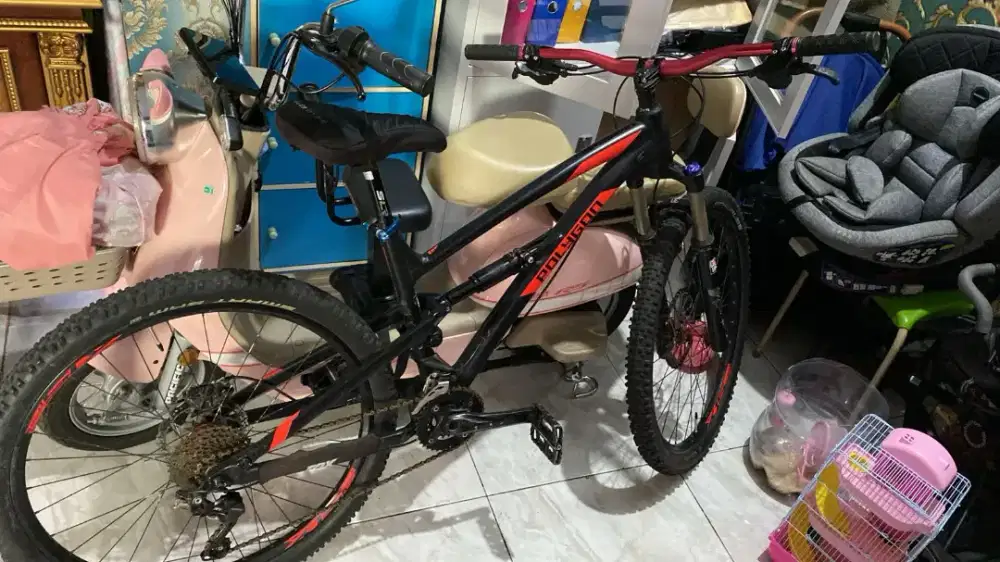 Sepeda MTB Polygon Siskiu D7 2018