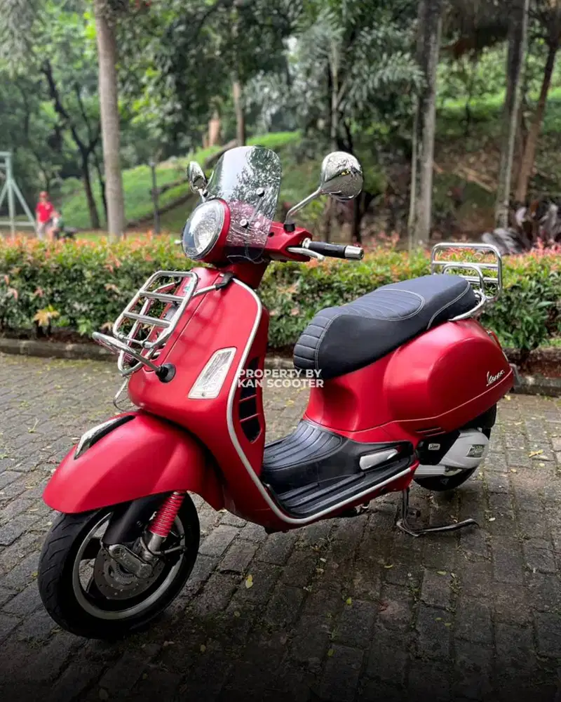 VESPA GTS 150 iGET ABS 2018 TERMURAH