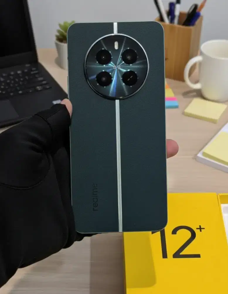 Realme 12+ Plus 5G NFC Super Amoled Resmi Indonesia