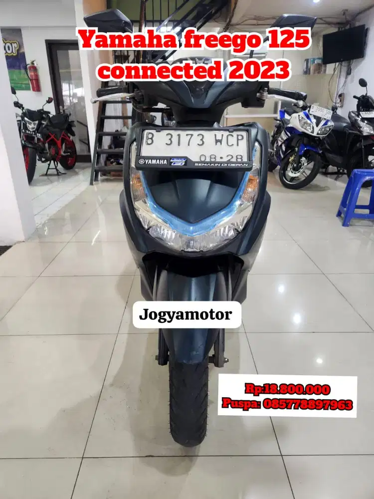 (B) yamaha freego 125 connected tahun 2023