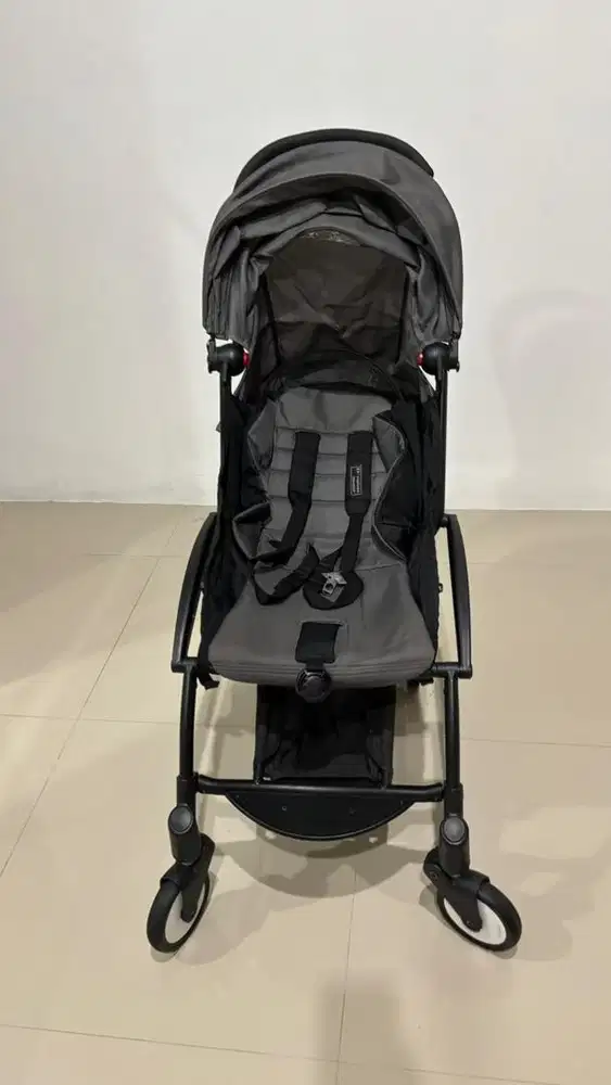 Baby Walker merek yoya