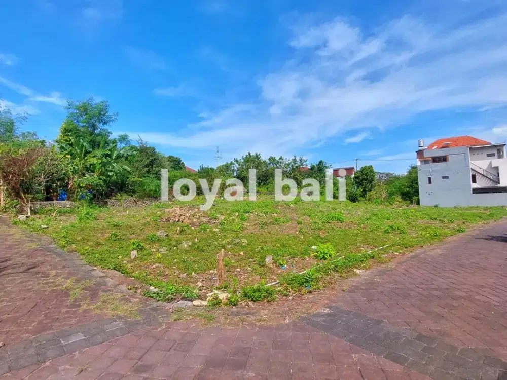 Tanah Luas 2800m² di Kawasan Tenang Taman Mumbul, Benoa, Bali