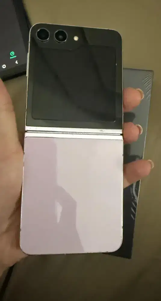 Samsung galaxy z flip 5