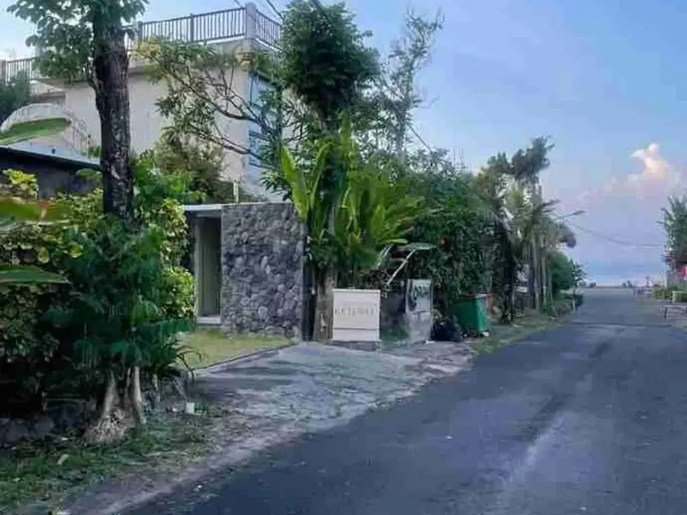 Lahan 27 are gumicik ketewel akses jalan 8 meter pinggir jalan utama cocok untuk gudang atau usaha