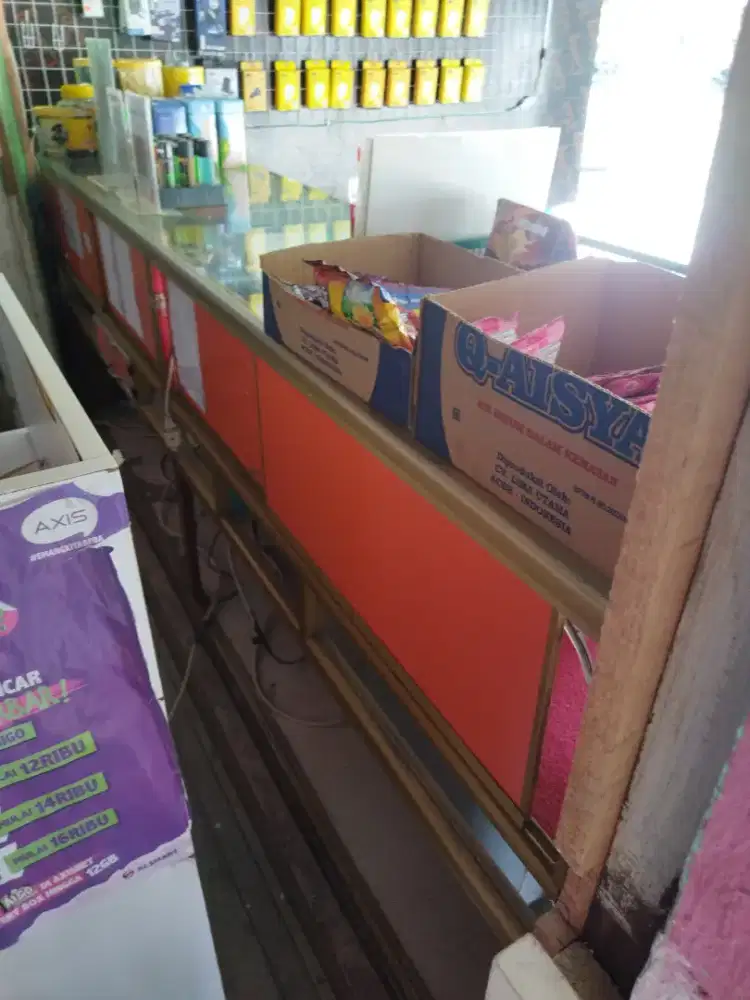 Rak steling bekas jualan 200x50