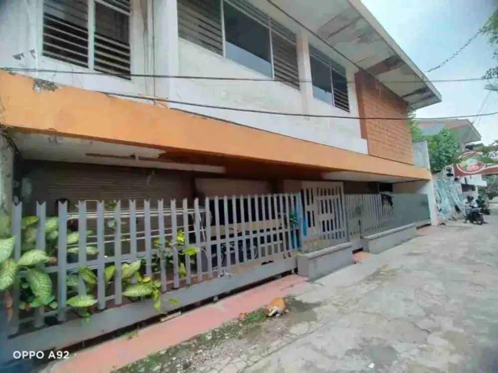 Dijual Ruko Pusat Kota Jakarta dengan Harga PBB di Hayam Wuruk