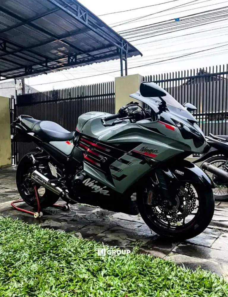 FOR SALE!! Kawasaki Ninja ZX-14R ABS KTRC 2013