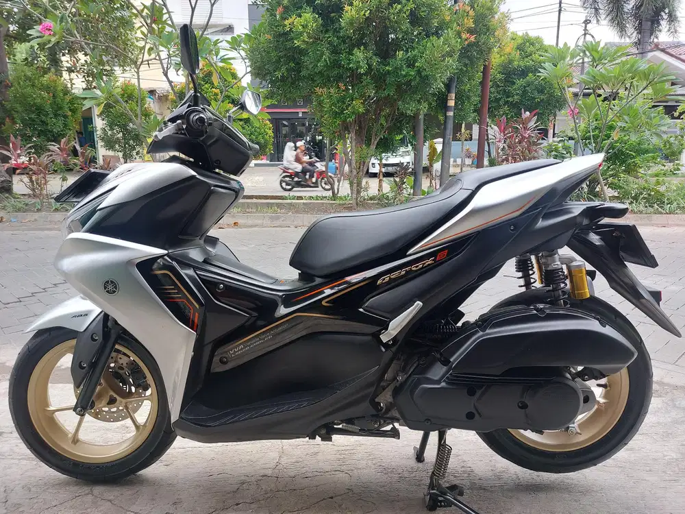 (DP 300 Rb)‼️ Aerox ABS Keyless Connected Silver 2023 Cash & Kredit