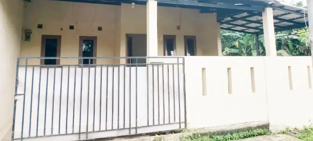 Dijual Rumah 2 KT , Lokasi Strategis (Nego)