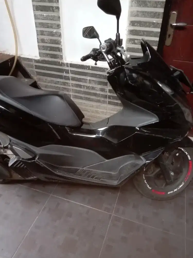 Honda PCX 160 an. Sendiri tgn 1