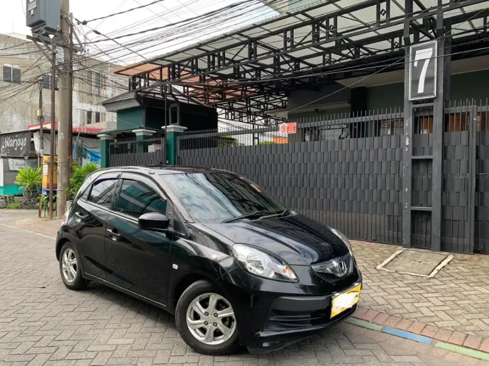 Honda Brio Satya Manual 2015 Hitam Tgn 1 KM 19rb Asli