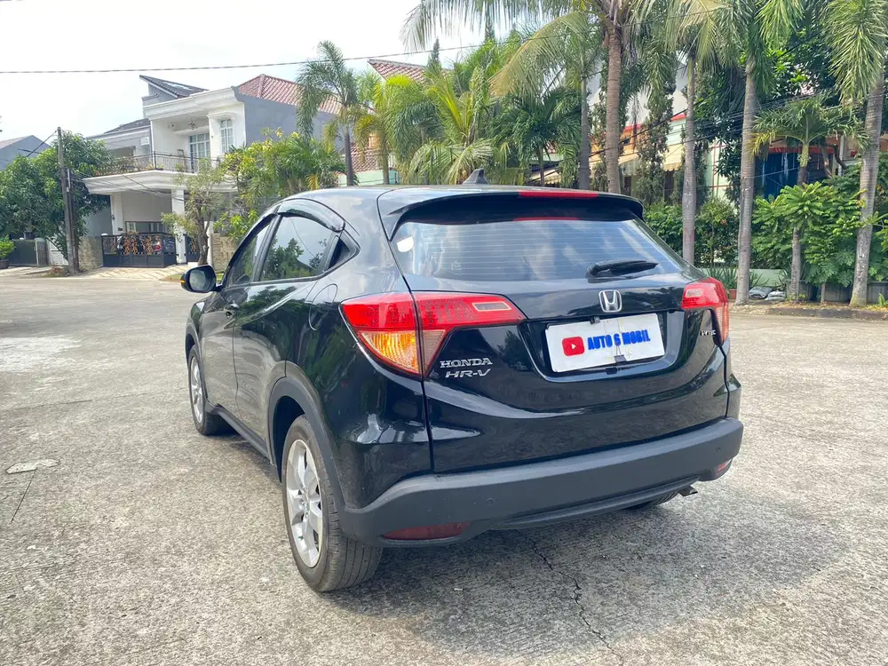 Honda HR-V S AT MATIC 2016 TERMURAH
