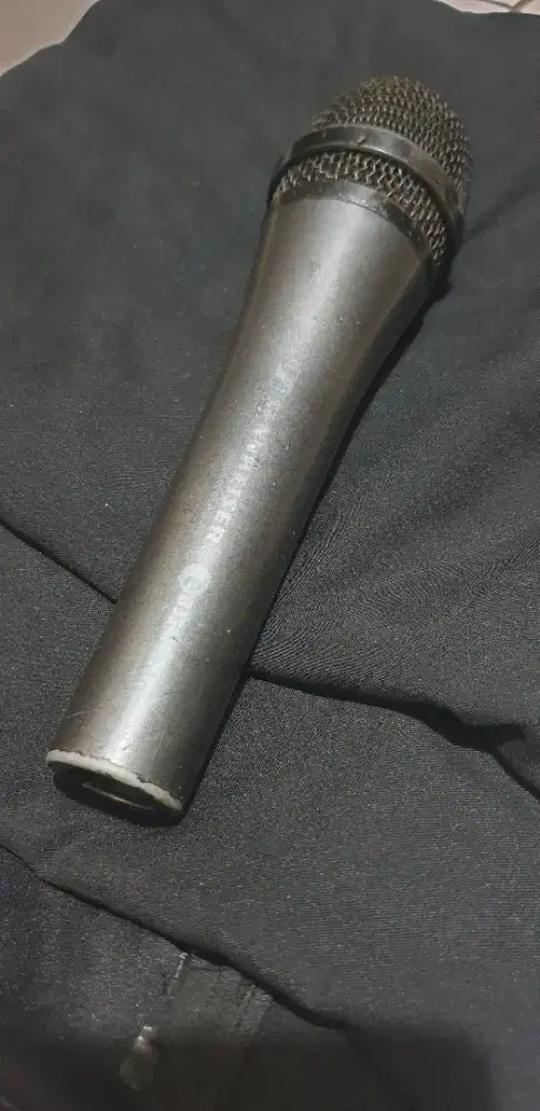 Microphone sennheiser e835 germany
