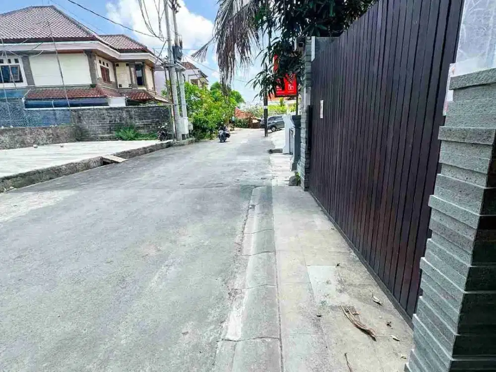 RUMAH STYLE VILA KEROBOKAN DEKAT KE SEMINYAK